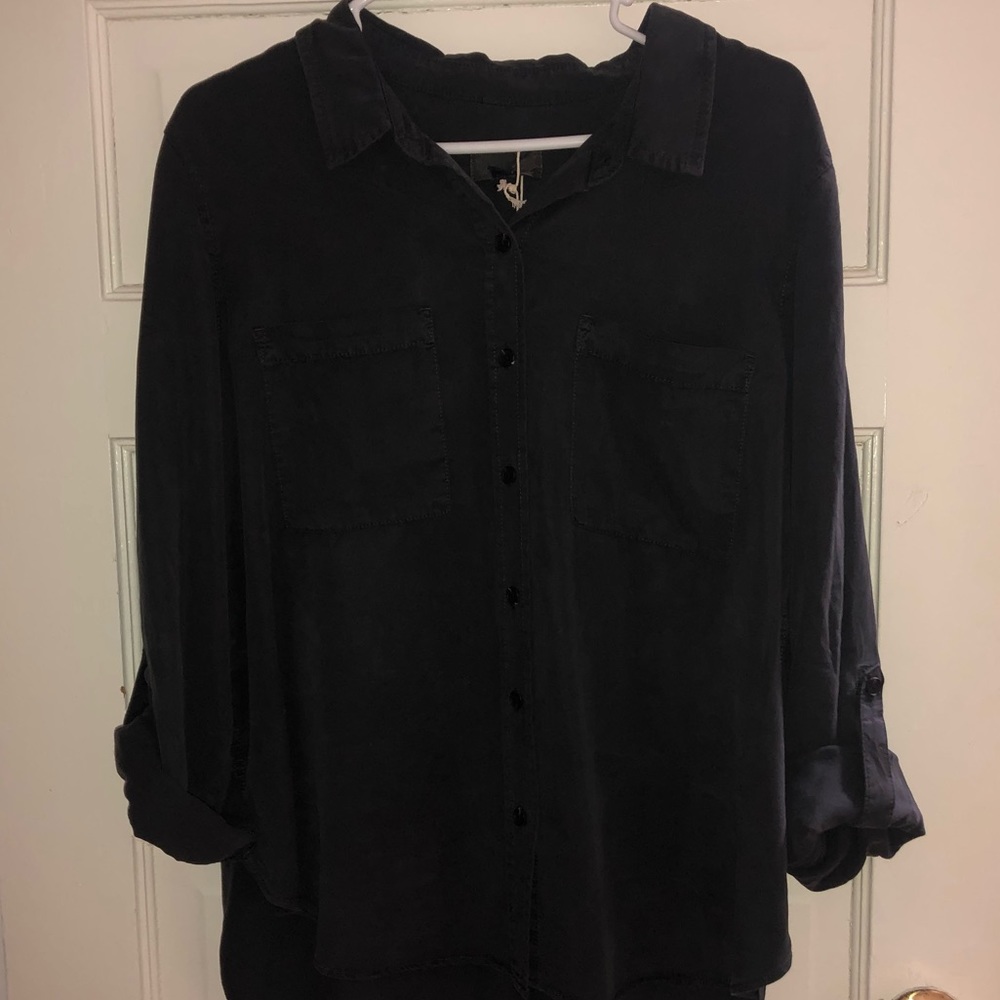 Top - Picture 2 of 5